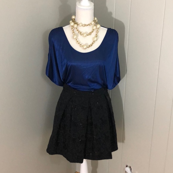 Vintage Betsey Johnson! ♥️ Sequins! Embroidery! POCKETS! 🤗 Gorgeous! - Picture 5 of 8